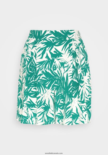 Anna Field Women Shorts Green/Off White H42J4Z861